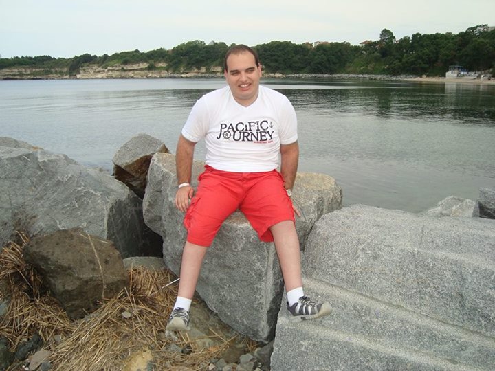 Болен от детски паралич проходи